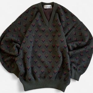 Vintage Silverdale Knitwear New Zealand Green V-Neck Wool Sweater